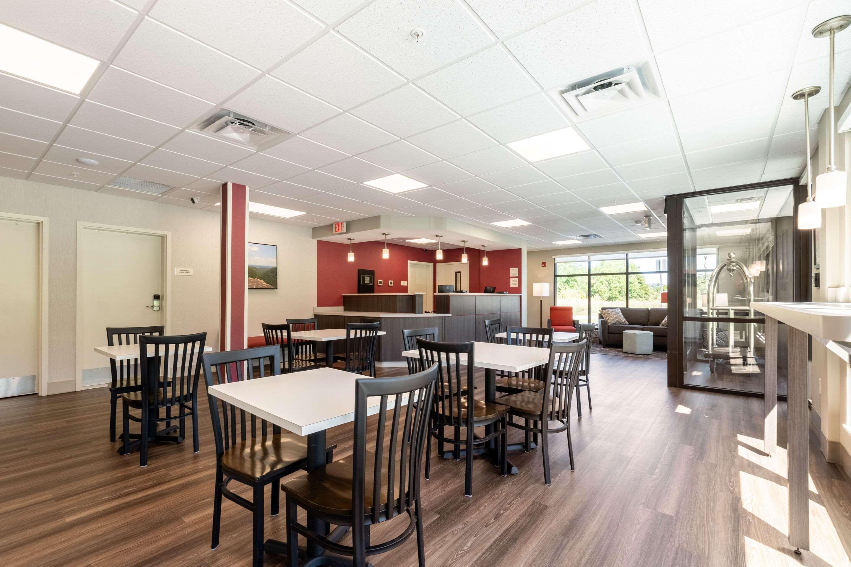 Econo Lodge Dayton Экстерьер фото